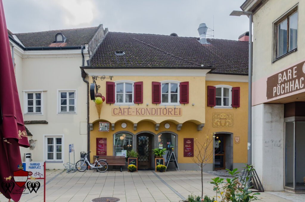 Cafe and bakery, Pöchlarn